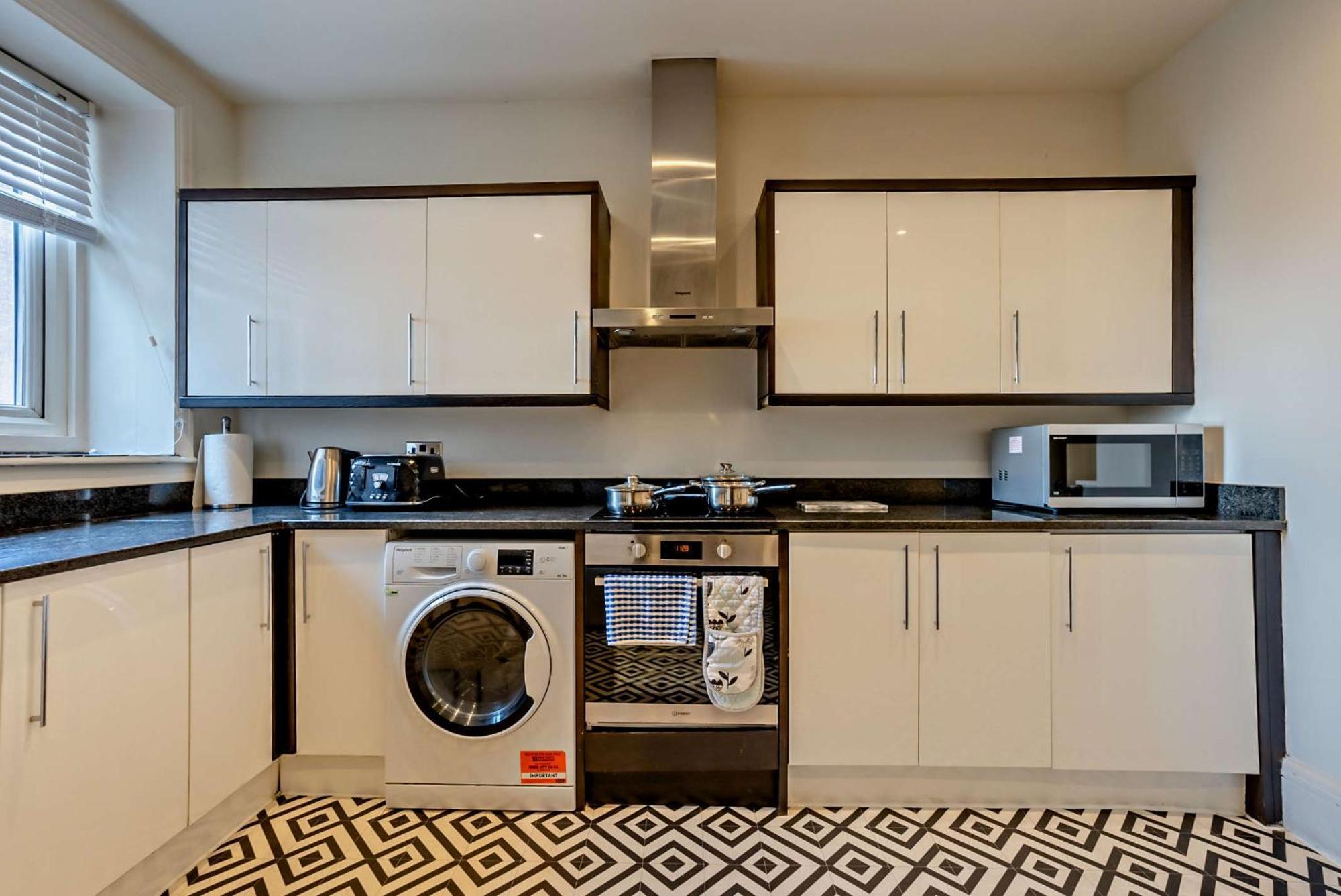 Strathmore Court Apartments London Exterior photo